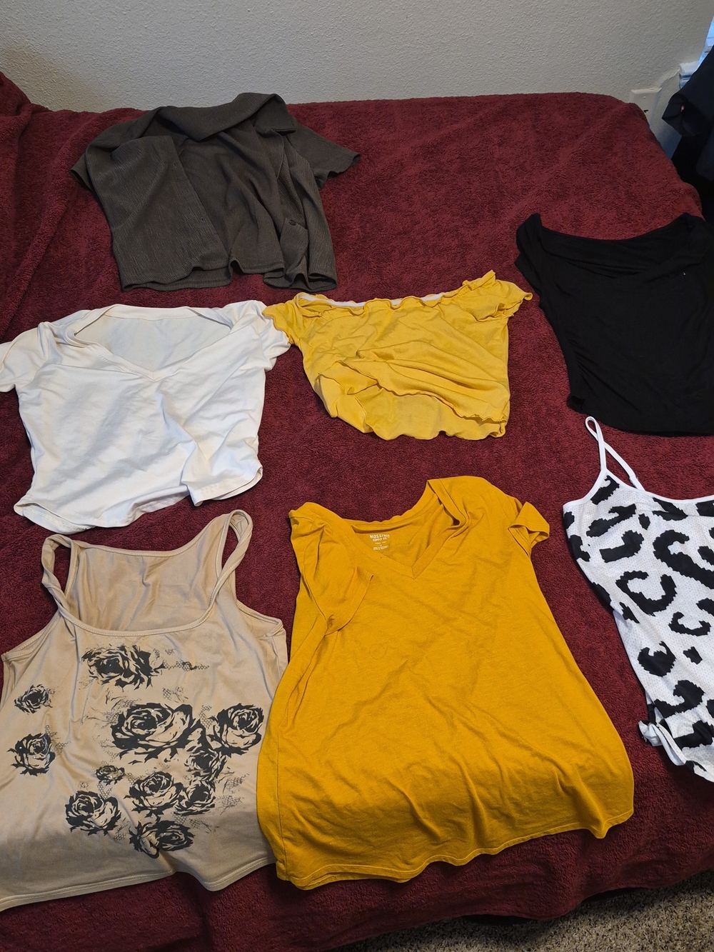 SHEIN Mustard Yellow Ruffle Sleeve V-Neck Tank Top